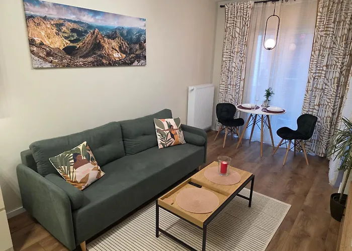 New 1-bdrm In Beautiful * كراكوفيا